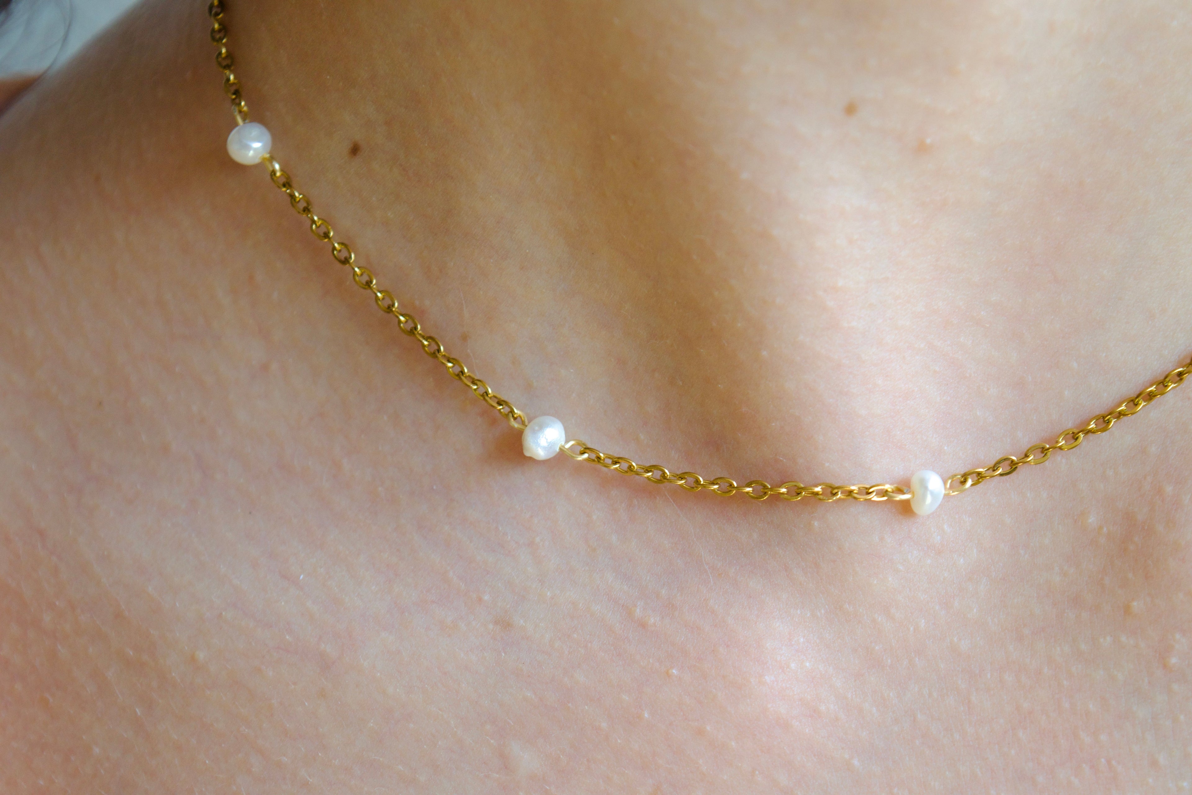 Collares