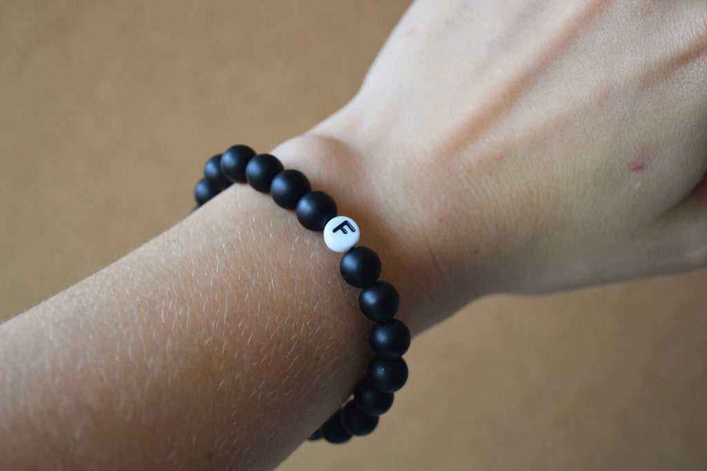 Pulseras de pareja con letra