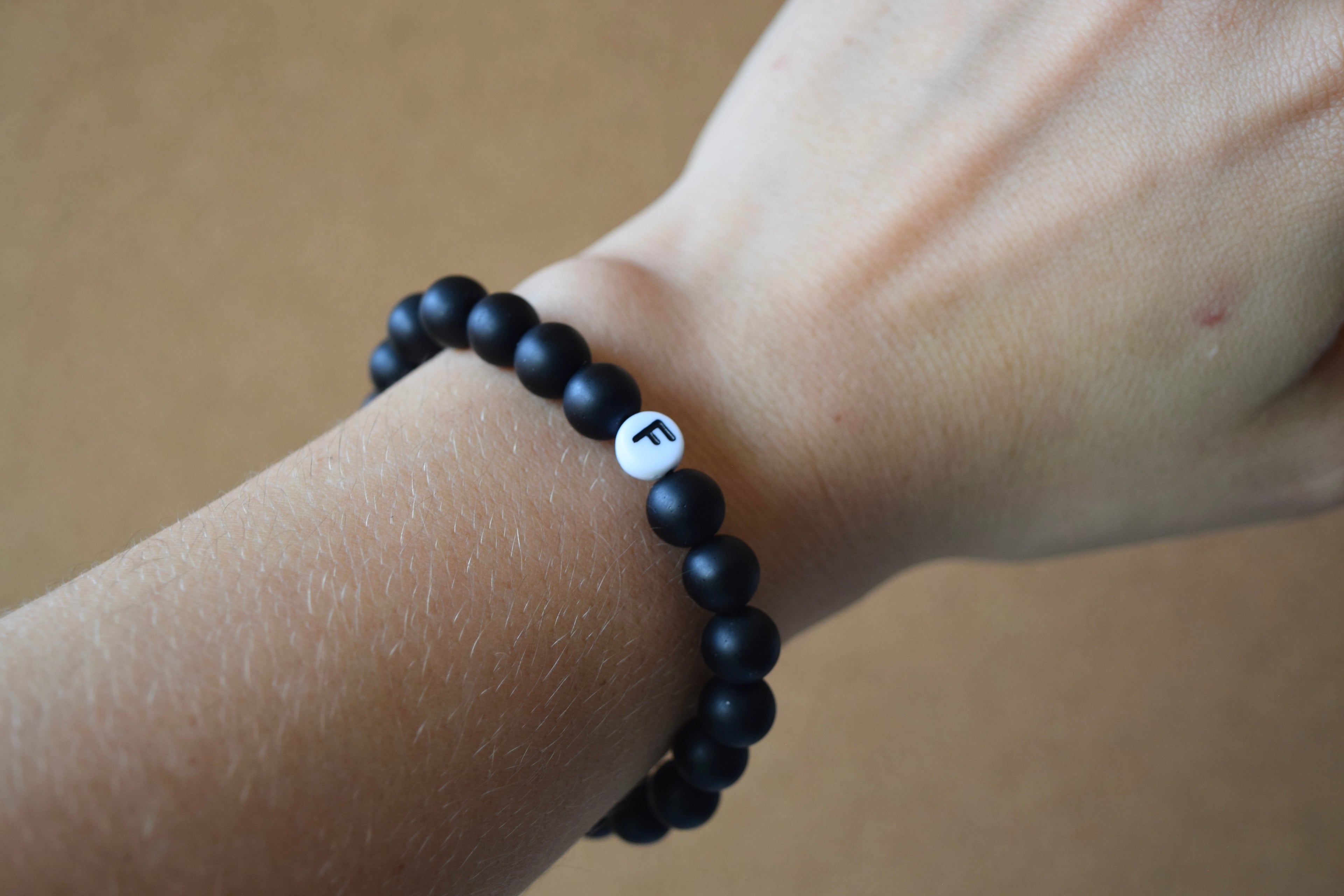 Pulseras de pareja con letra