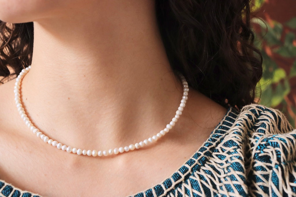 Collar Aperlado mini