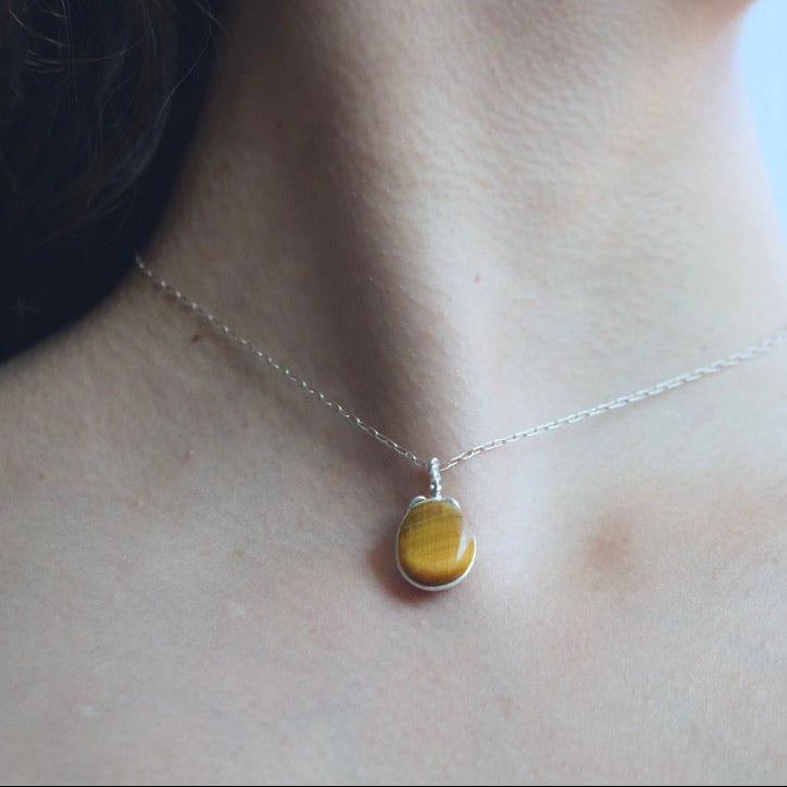 Collar Sandra (ojo de tigre)