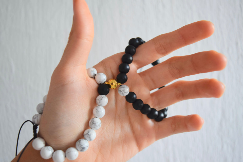 Pulseras piedra volcánica