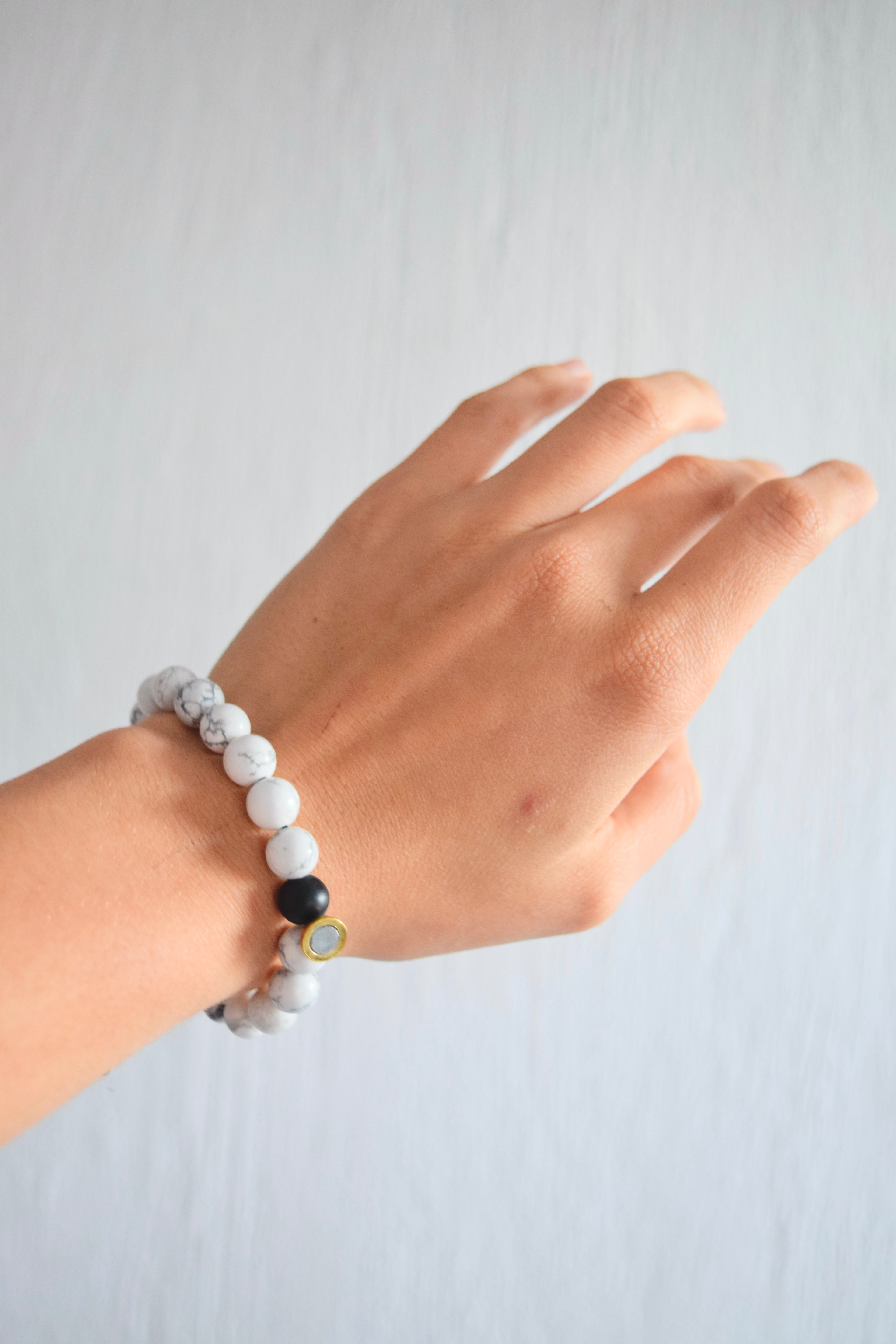 Pulseras piedra volcánica