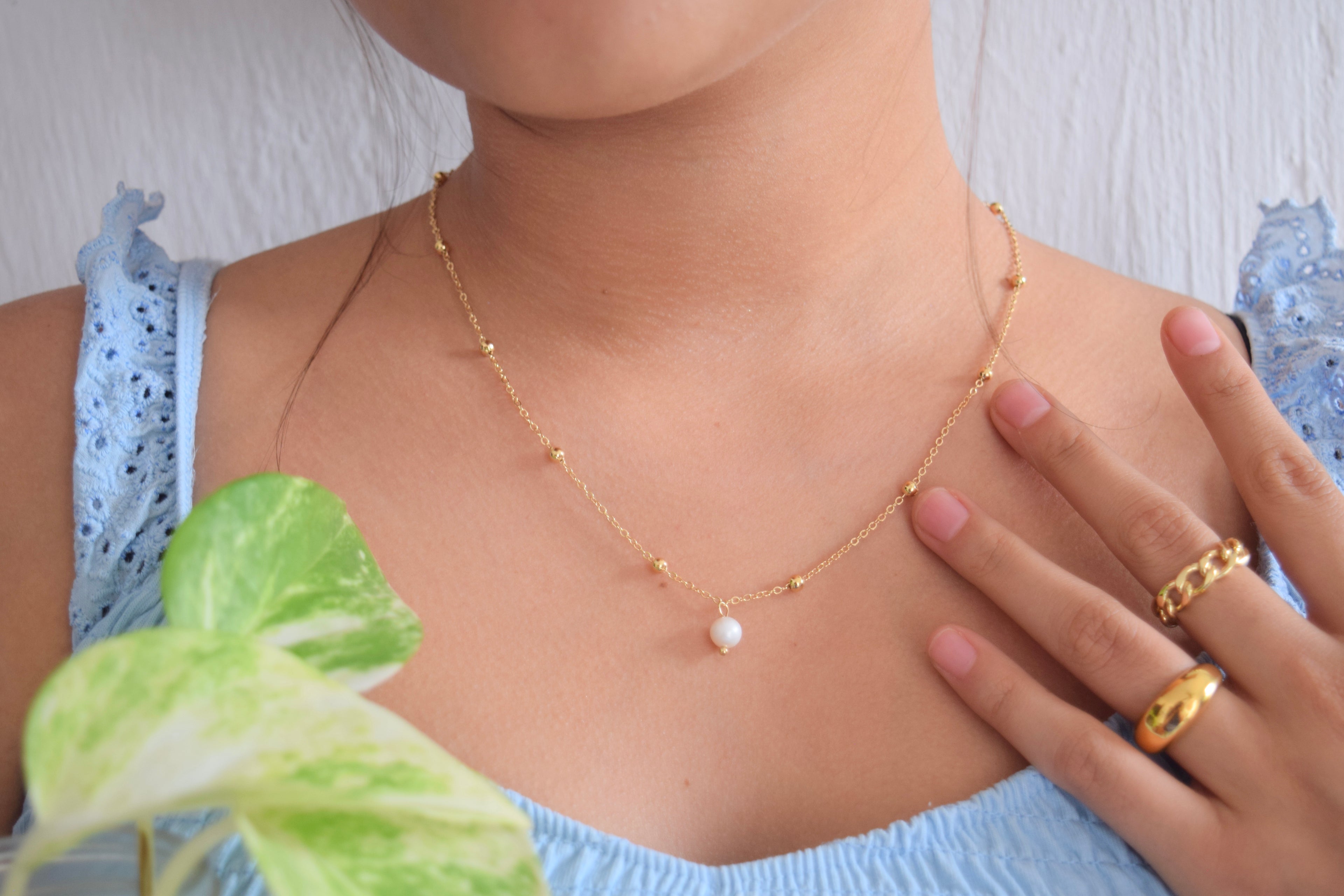 Collar perla beats