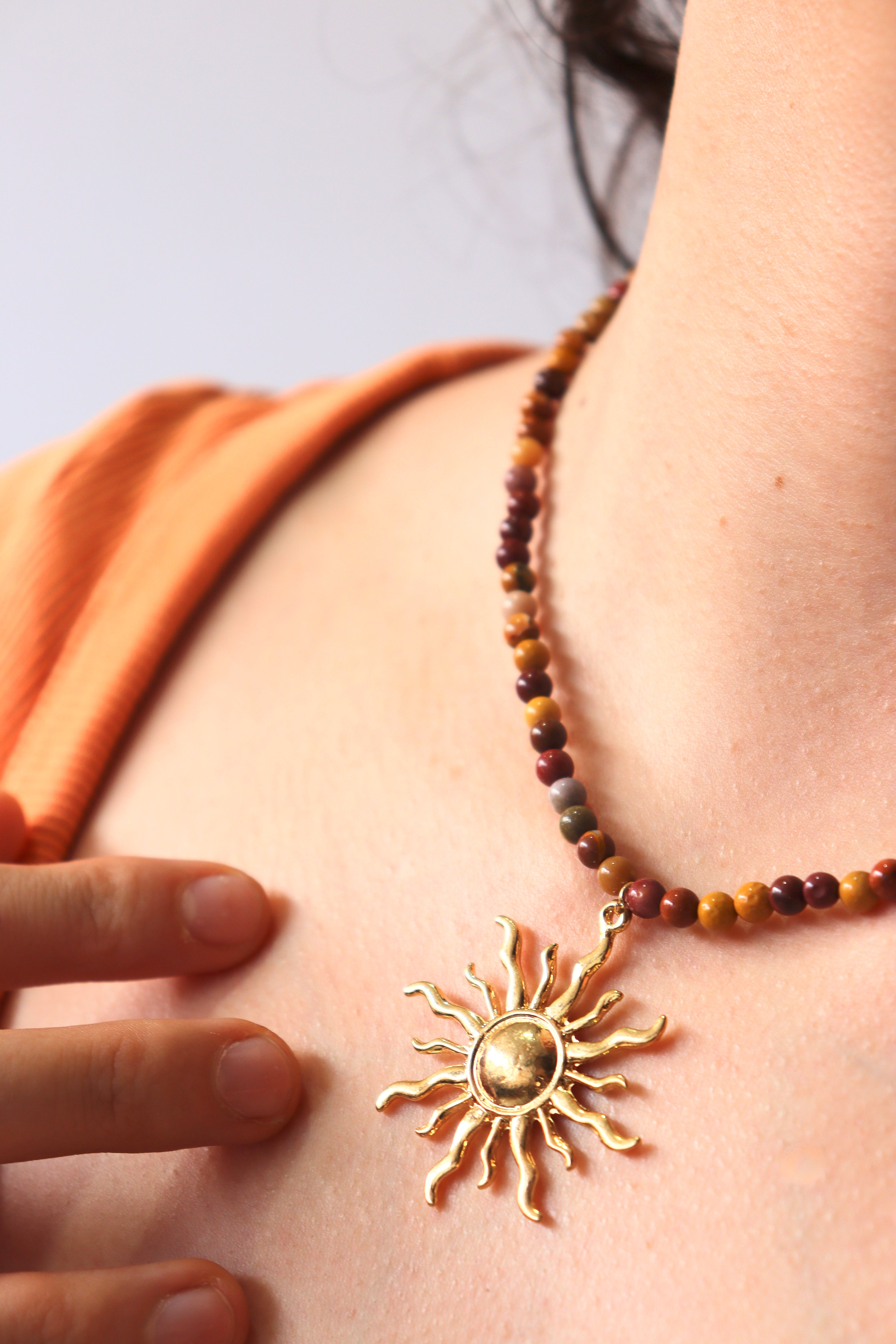 Collar Mookaite
