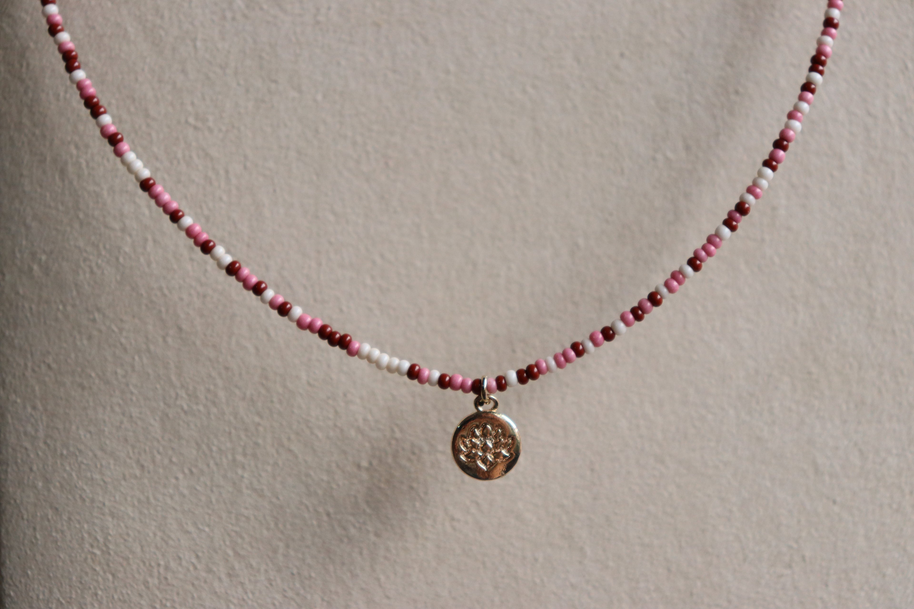 Collar flor de loto